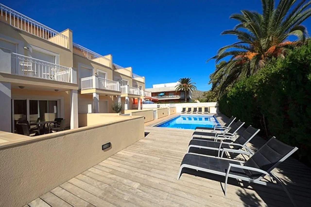 Spacious House Near Port De Pollenca With Pool